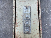Fav 614 garagekrik - afbeelding 4 van  12