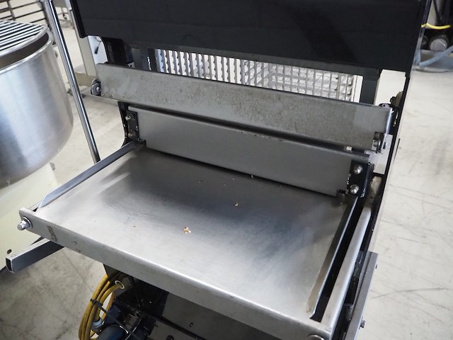 Fb - afbeelding 7 van  10