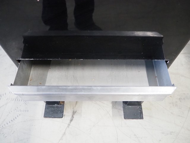 Fb - afbeelding 9 van  10