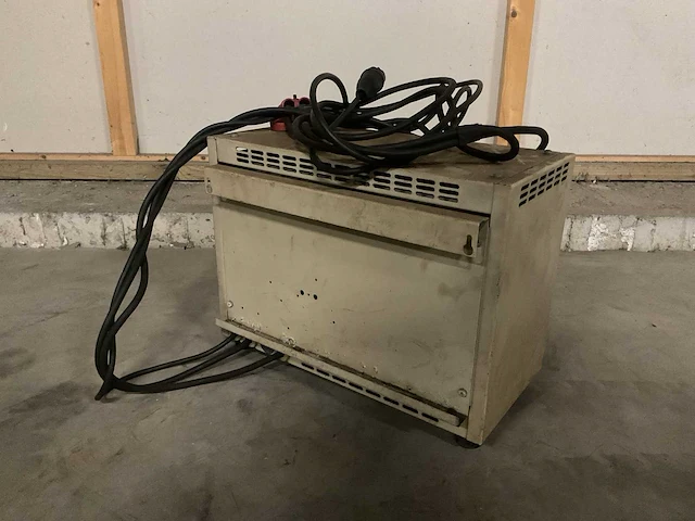 Fdk 2414odk acculader - afbeelding 2 van  4