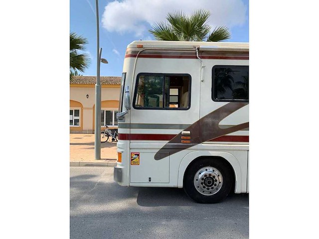 Featherlite vogue 5000s camper / tiny house year 2000 - afbeelding 34 van  50