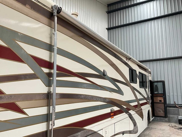 Featherlite vogue 5000s camper / tiny house year 2000 - afbeelding 46 van  50
