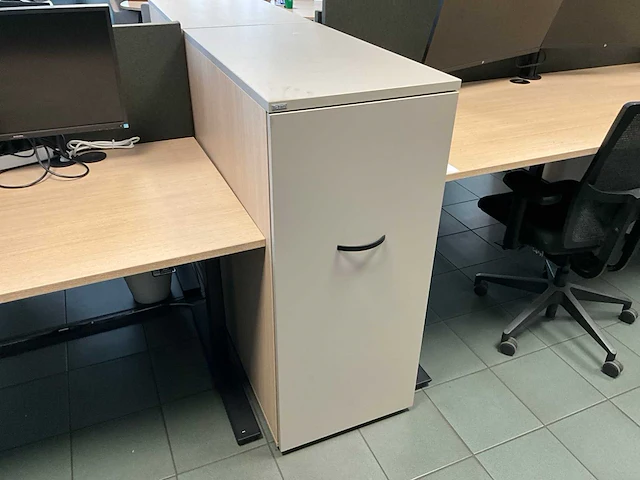 Febrü elektrisch zit-sta bureau met standcontainer - afbeelding 3 van  4