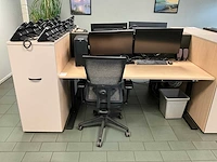 Febrü elektrisch zit-sta bureau met standcontainer
