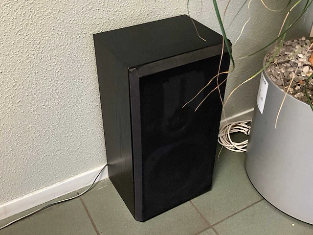 Febrü schuifdeurkast met inhoud - afbeelding 7 van  7