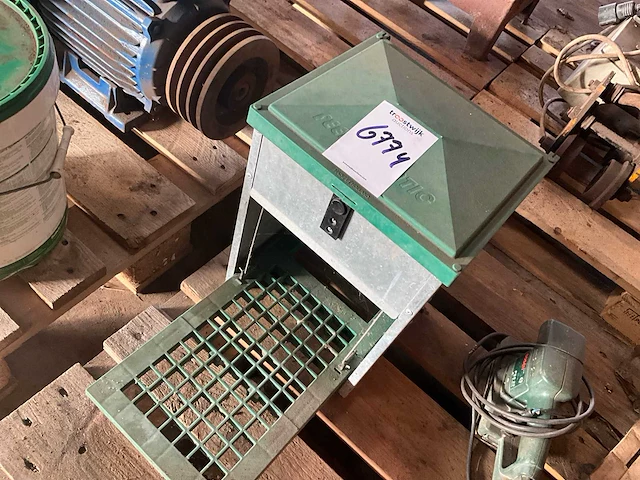 Feed-o-matic - voerautomaat - vogelvoer - afbeelding 2 van  4