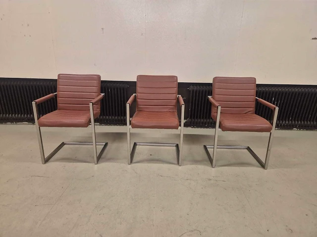 Feel furniture - hugo - eetkamerstoelen - dining chair - afbeelding 1 van  7