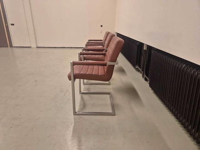 Feel furniture - hugo - eetkamerstoelen - dining chair - afbeelding 4 van  7