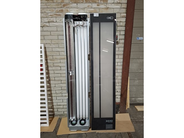 Feel good shower xenz, uv+ir, zwart - afbeelding 1 van  7