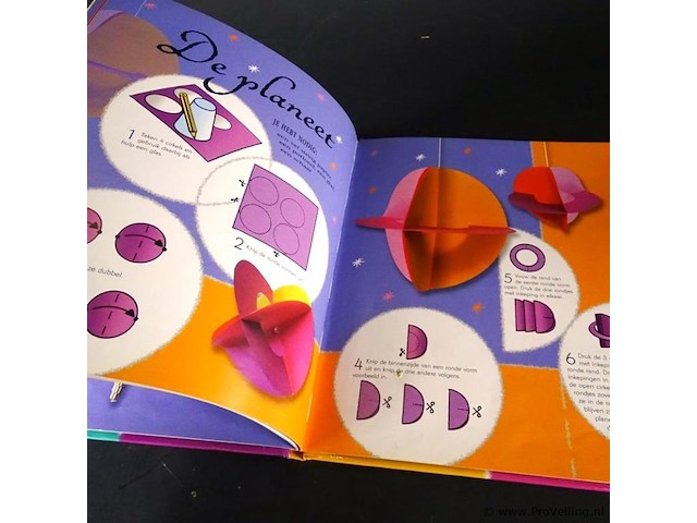 Feestelijke origami's - afbeelding 4 van  5