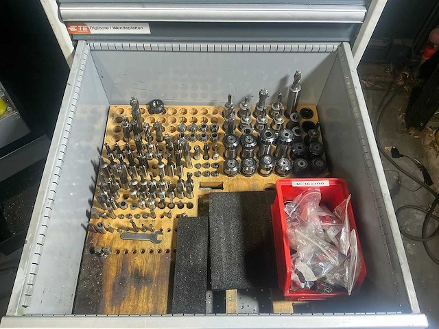 Fehlmann - 1990 - picomax 100-cnc 2 - cnc freesmachine - afbeelding 15 van  15