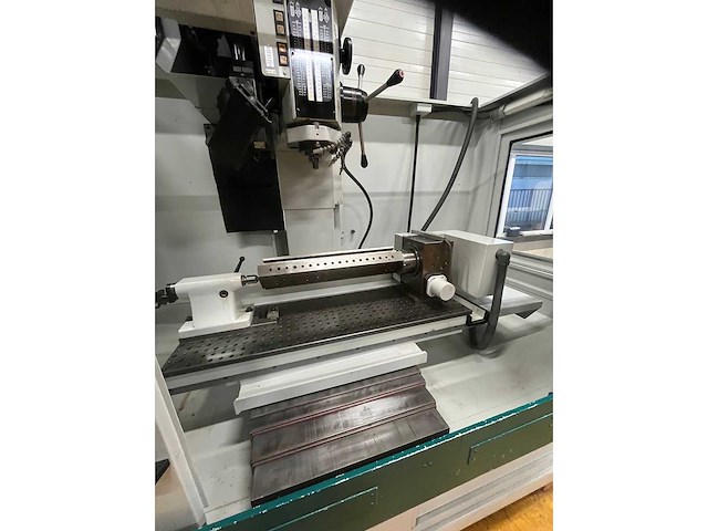 Fehlmann - 1994 - picomax 80 cnc-w2/3 - cnc universele bewerkingscentra - afbeelding 4 van  7