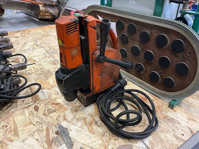 Fein magnetische boormachine - afbeelding 1 van  6