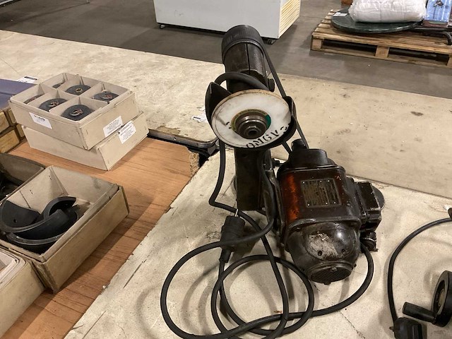 Fein slijpmachine - afbeelding 2 van  6