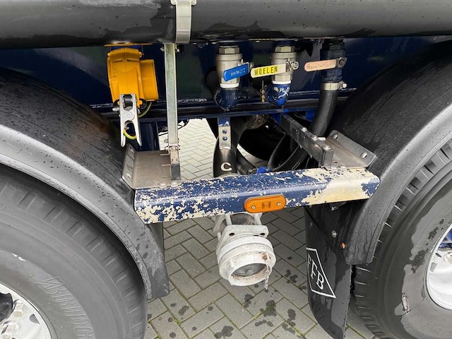 Feldbinder - bulktrailer - 2008 - 59.3 kuub - 4 vakken - stuuras - ok-91-hp - afbeelding 17 van  24