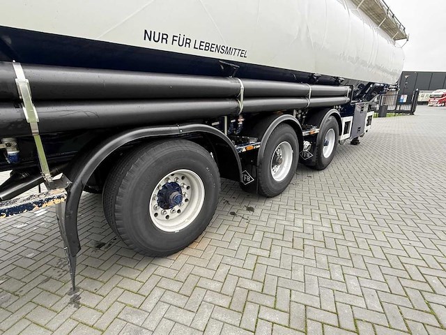 Feldbinder - bulktrailer - 2008 - 59.3 kuub - 4 vakken - stuuras - ok-91-hp - afbeelding 21 van  24