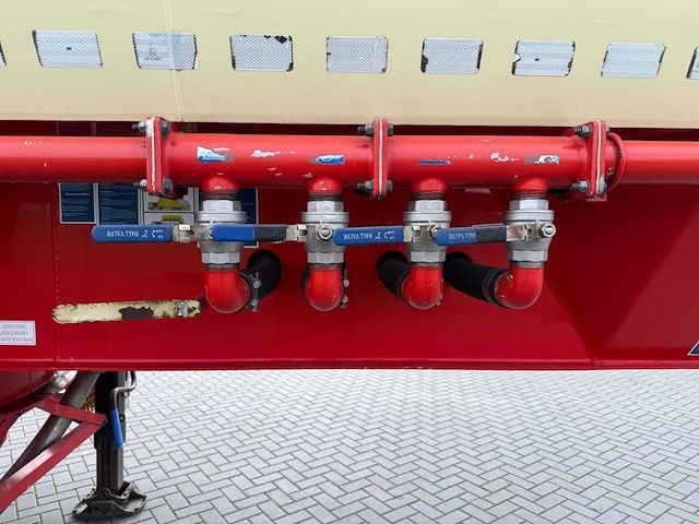 Feldbinder - bulktrailer - 2009 - 59.3 kuub - 4 vakken - stuuras - 3 x 10 tons assen - ok-58-tf - afbeelding 10 van  30