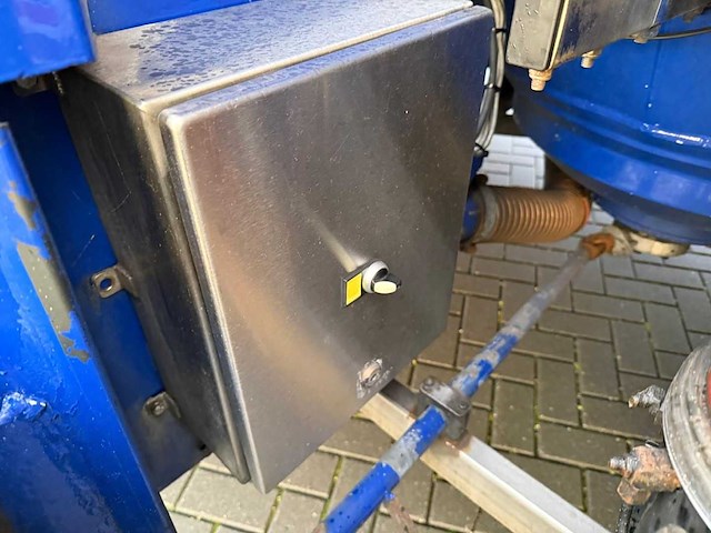 Feldbinder - bulktrailer - 2009 - 68 kuub - ffb - 7 vakken - oplegger - ok-79-xd - afbeelding 8 van  24