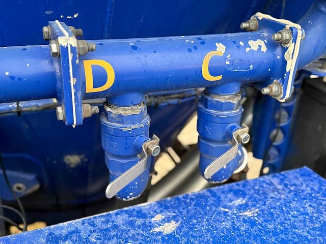 Feldbinder - bulktrailer - 2009 - 68 kuub - ffb - 7 vakken - oplegger - ok-79-xd - afbeelding 13 van  24