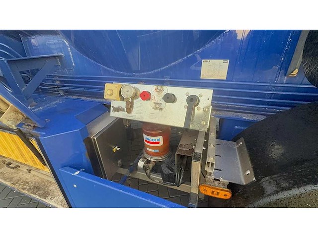 Feldbinder - bulktrailer - 2009 - 68 kuub - ffb - 7 vakken - oplegger - ok-79-xd - afbeelding 16 van  24