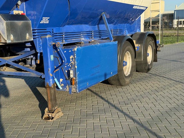 Feldbinder - bulktrailer - 2010 - eut 45.2 - verweeg trailer - city - achteras gestuurd - 45,2 kuub - 7 vakken - ol-28-bt - afbeelding 13 van  29