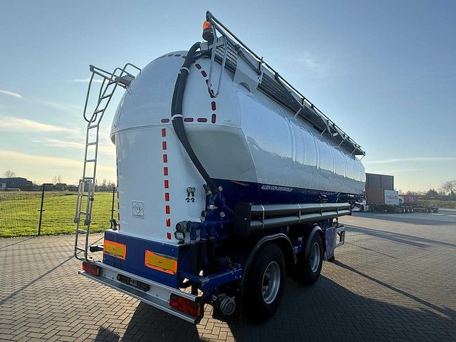 Feldbinder - bulktrailer - 2010 - eut 45.2 - verweeg trailer - city - achteras gestuurd - 45,2 kuub - 7 vakken - ol-28-bt - afbeelding 29 van  29