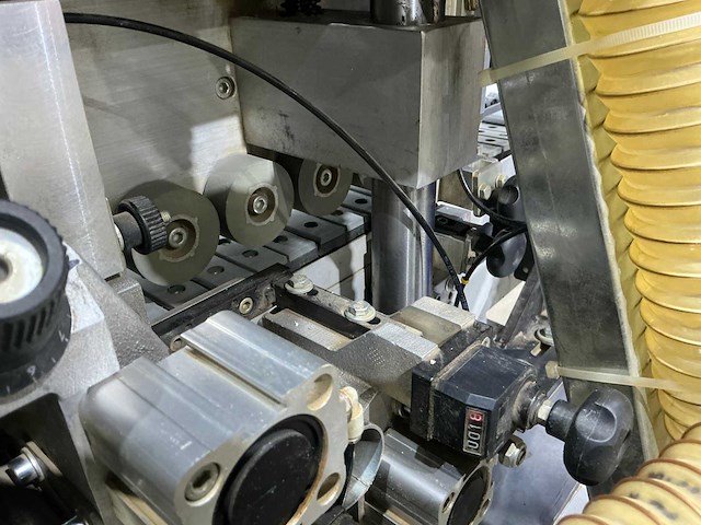 Felder - 2011 - g 560 - kantenlijmmachines - afbeelding 17 van  32