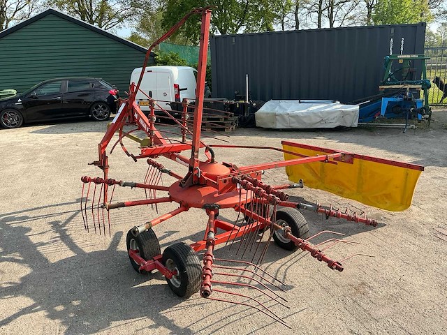 Fella ts 335 dn cirkelhark - afbeelding 8 van  14