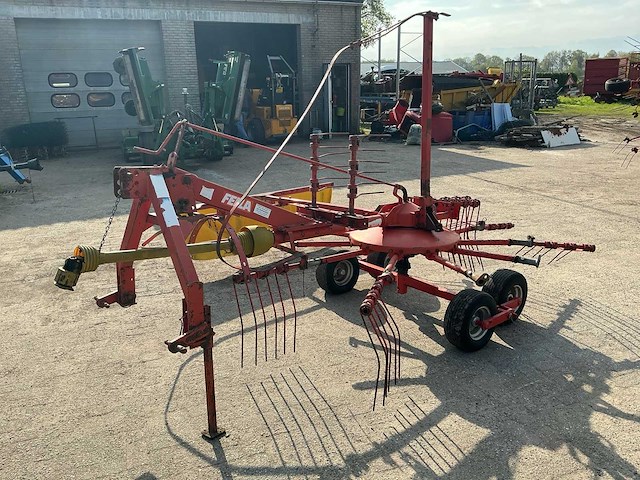 Fella ts 335 dn cirkelhark - afbeelding 1 van  14