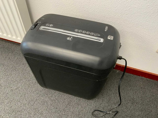 Fellowes 60cs papiervernietiger - afbeelding 1 van  2