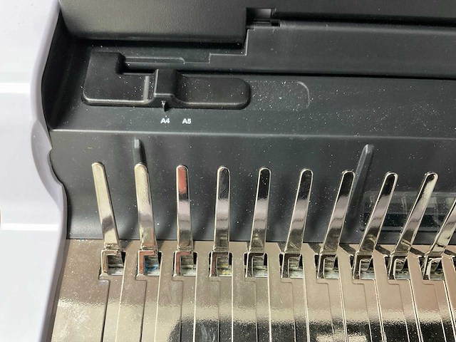 Fellowes pulsar e 300 inbindmachine - afbeelding 7 van  7