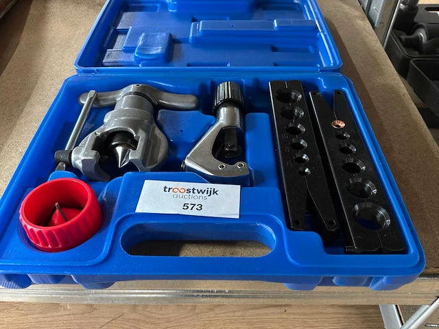 Fels gereedschap - afbeelding 1 van  3