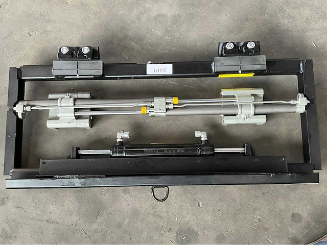 Fem 2 vorkenversteller met sideshift - 3500kg - afbeelding 1 van  2