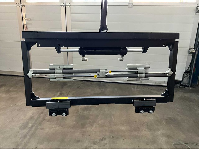 Fem 3 vorkenversteller met sideshift 2026 - afbeelding 2 van  4