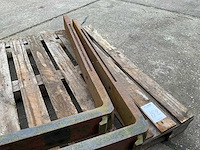 Fem2 1100x120x40 heftruck lepel (2x) - afbeelding 4 van  4