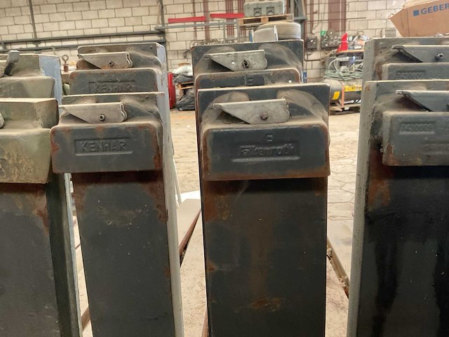 Fem2b heftruck vorken (9x) - afbeelding 3 van  4