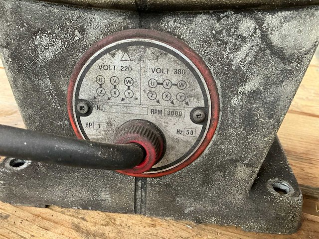 Femi werkbankslijpmachine - afbeelding 3 van  4