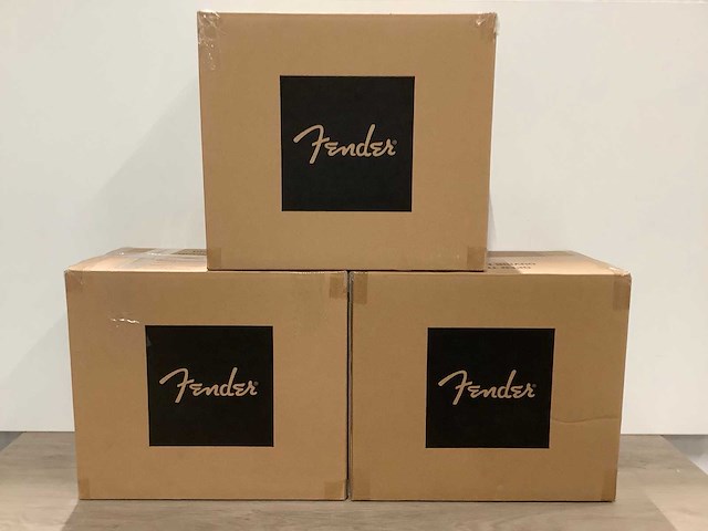 Fender champion 2 gitaarversterker (3x) - afbeelding 2 van  3