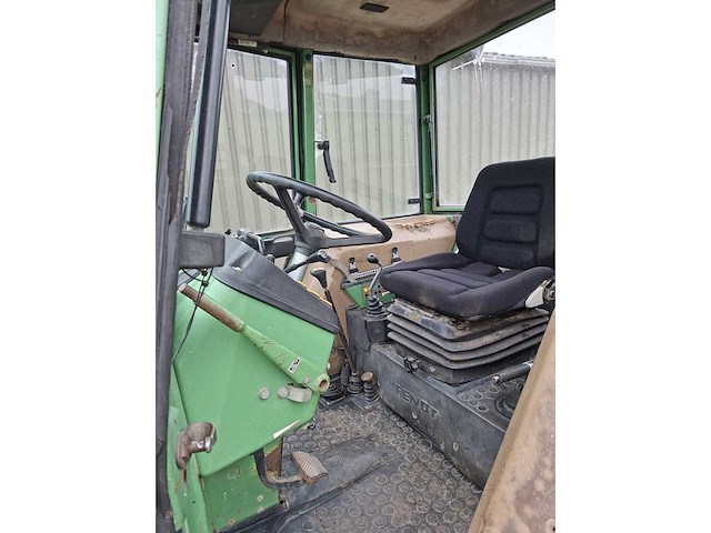 Fendt - 1983 - 308 ls - oldtimer tractor - afbeelding 9 van  31