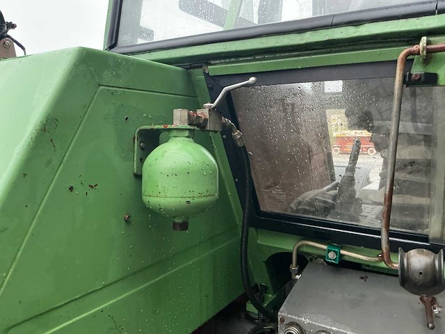 Fendt - 1984 - 611 ls - vierwielaangedreven landbouwtractor - afbeelding 13 van  35