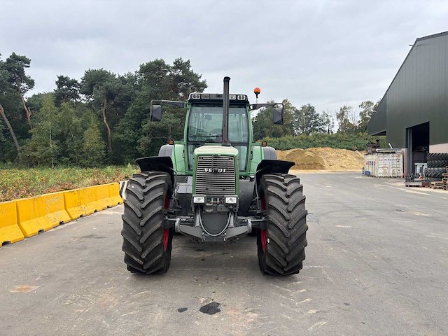 Fendt - 1996 - favorit 824 - vierwielaangedreven landbouwtractor - afbeelding 12 van  18