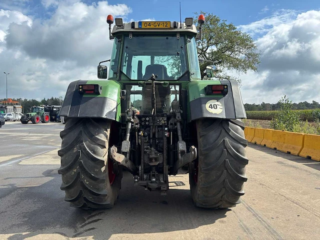 Fendt - 1996 - vierwielaangedreven landbouwtractor - afbeelding 28 van  32