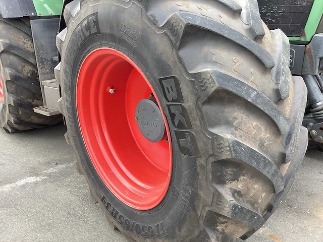 Fendt - 1999 - 824 - vierwielaangedreven landbouwtractor - afbeelding 8 van  26