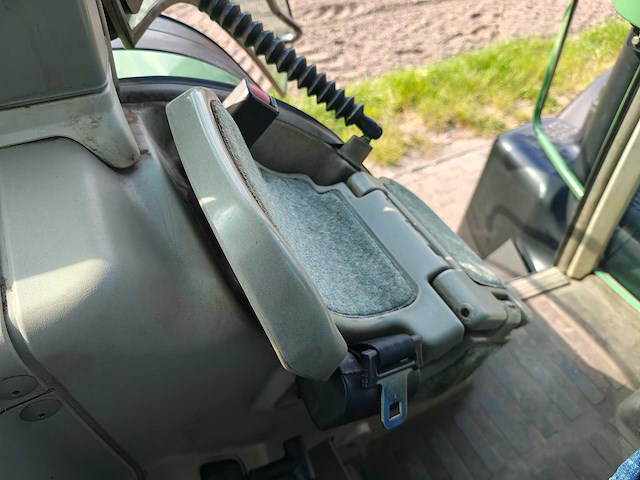 Fendt - 2004 - 716 vario tms - vierwielaangedreven landbouwtractor - afbeelding 29 van  39