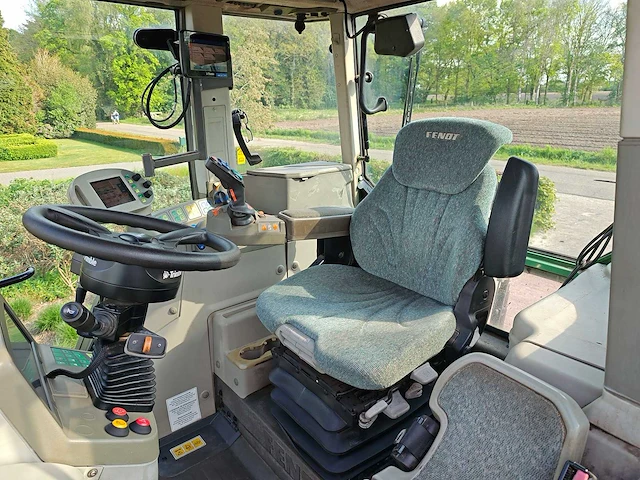 Fendt - 2004 - 716 vario tms - vierwielaangedreven landbouwtractor - afbeelding 18 van  39