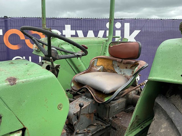 Fendt - farmer 2 - 2wd - oldtimer tractor - afbeelding 10 van  12