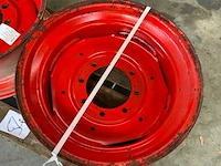 Fendt 100/300 serie velg (2x) - afbeelding 7 van  9