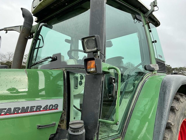 Fendt 409 vierwielaangedreven landbouwtractor - afbeelding 3 van  35