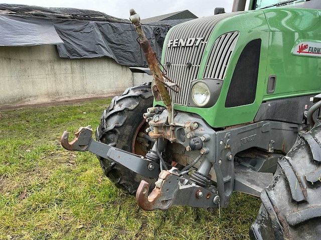 Fendt 409 vierwielaangedreven landbouwtractor - afbeelding 27 van  35
