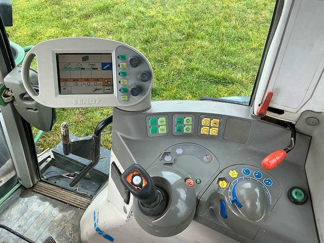 Fendt 409 vierwielaangedreven landbouwtractor - afbeelding 4 van  24